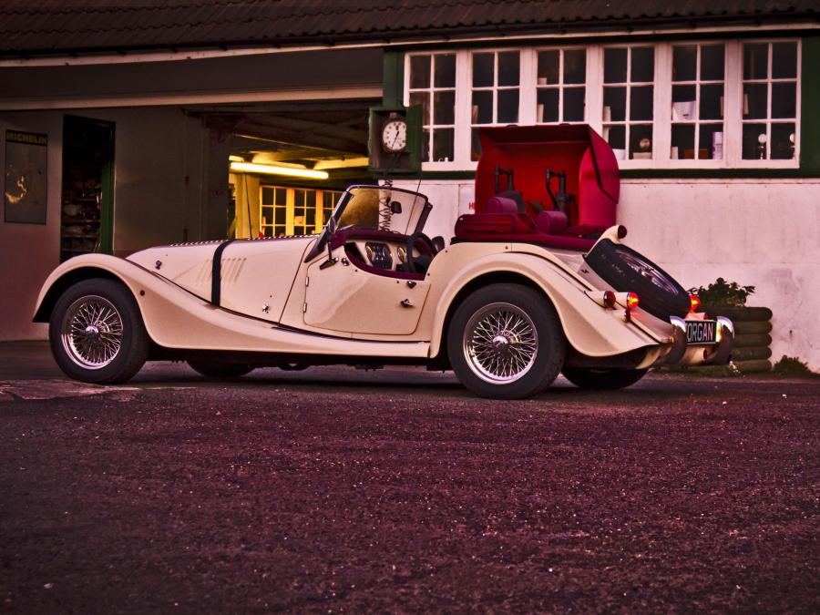  Morgan Plus 4 1985 года  (фото 12 из 18)